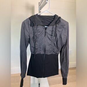 Lululemon Reversible Jacket Black and Grey